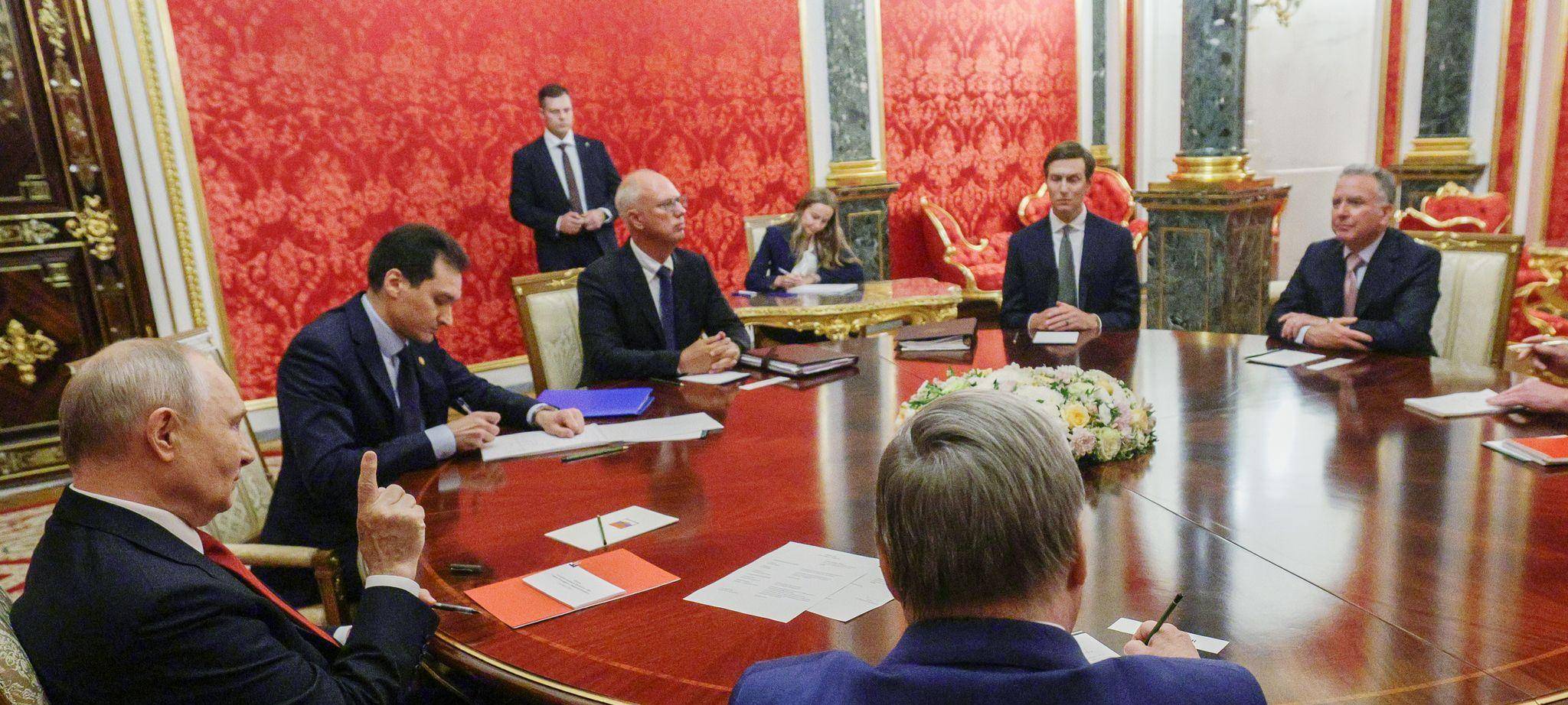 Ukraine-Krieg: Putin beginnt Gespräche mit US-Unterhändlern