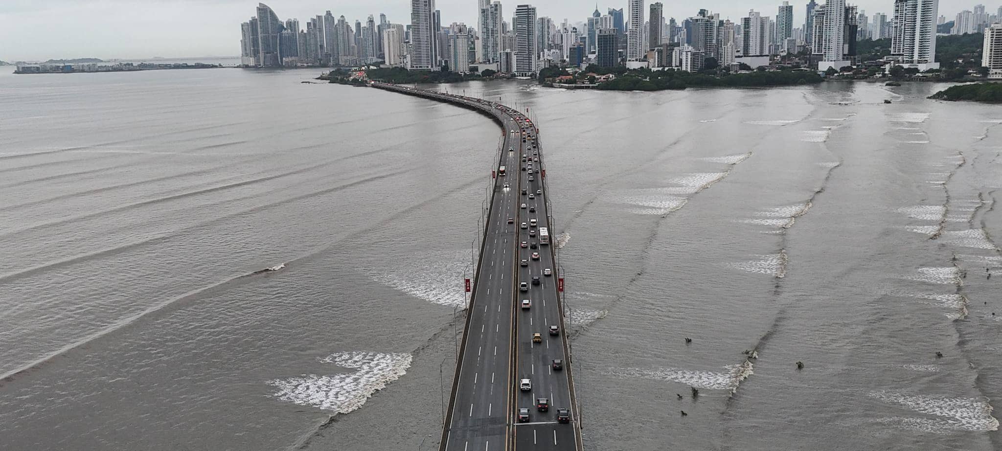 Tsunami-Alarm nach Erdbeben vor Russland - Panama
