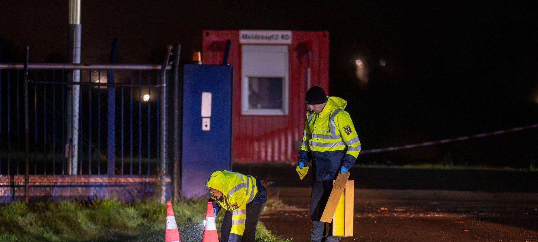 Polizeieinsatz am Flughafen Leipzig/Halle - Zaun beschädigt
