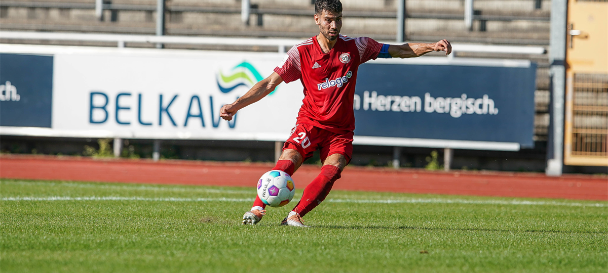 Fußball: 09 schlägt Meister Hennef