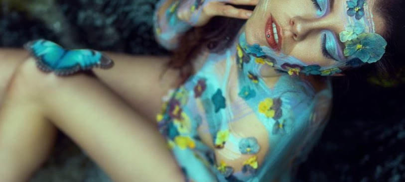 Make Up Artistin verwandelt Volker Sailer in Mr Spock